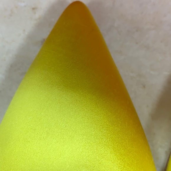 HOST PIC TORY BURCH SATIN SLINGBACK PUMP ACIDIC YELLOW WHITE PATENT HEEL SIZE 8 - Picture 9 of 15